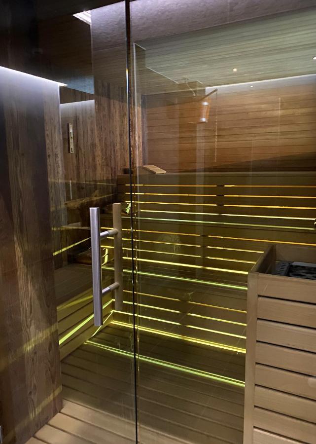 Hotel Wellness Eau De Roche Durbuy Εξωτερικό φωτογραφία